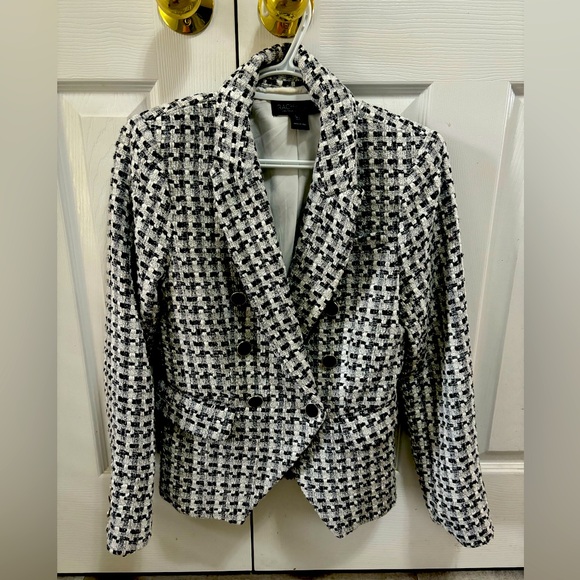 Fall Blazer - Picture 1 of 3
